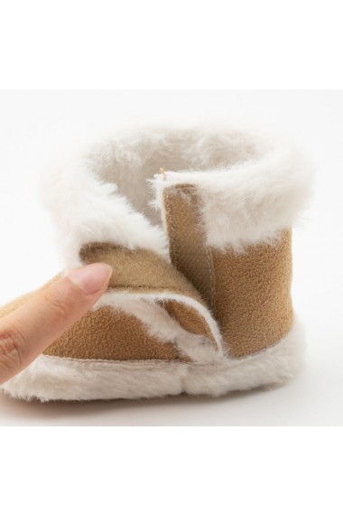 Παπουτσάκια αγκαλιάς ροζ K4BOOTSPINK1